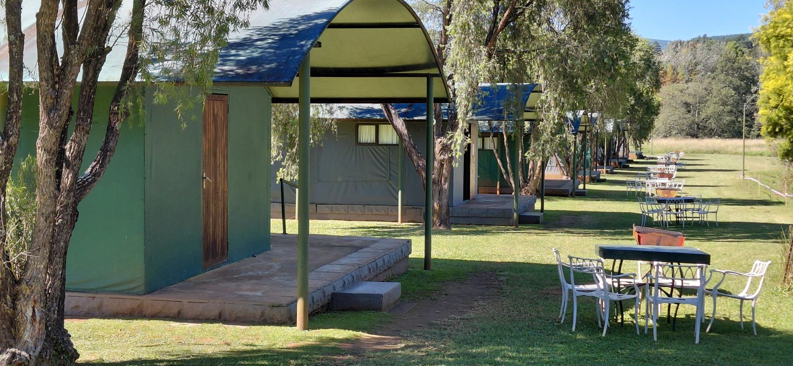Outside view of a six sleeper safari en-suite tent at Sabie River Camp